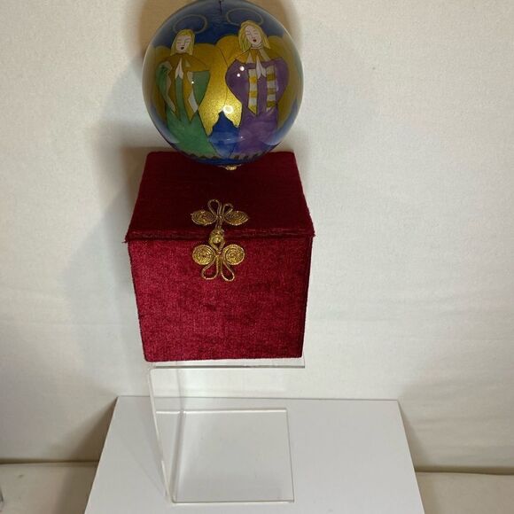 Li Bien Christmas Angel 2000 Ornament - Picture 6 of 7